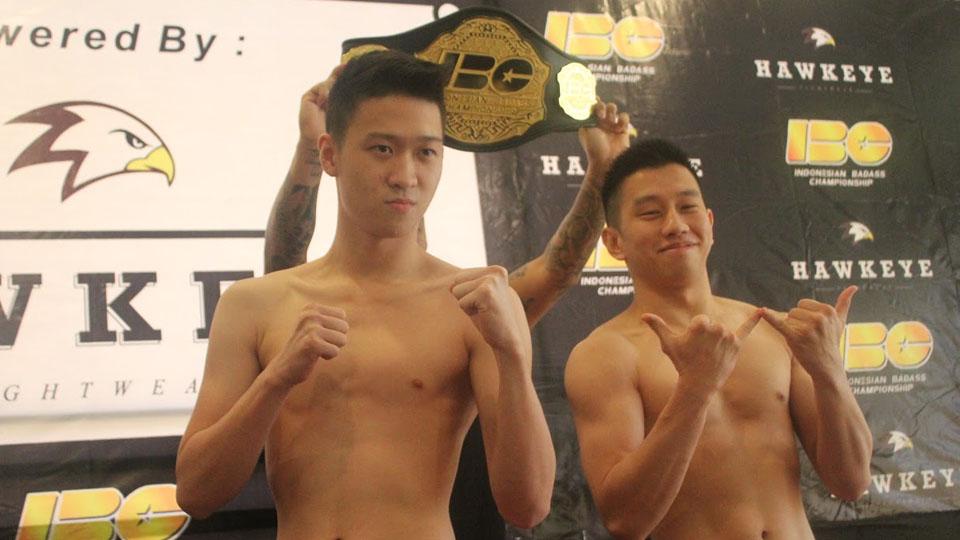 Jevon vs Bobby akan berjibaku memperebutkan sabuk juara di kelas Fly. - INDOSPORT